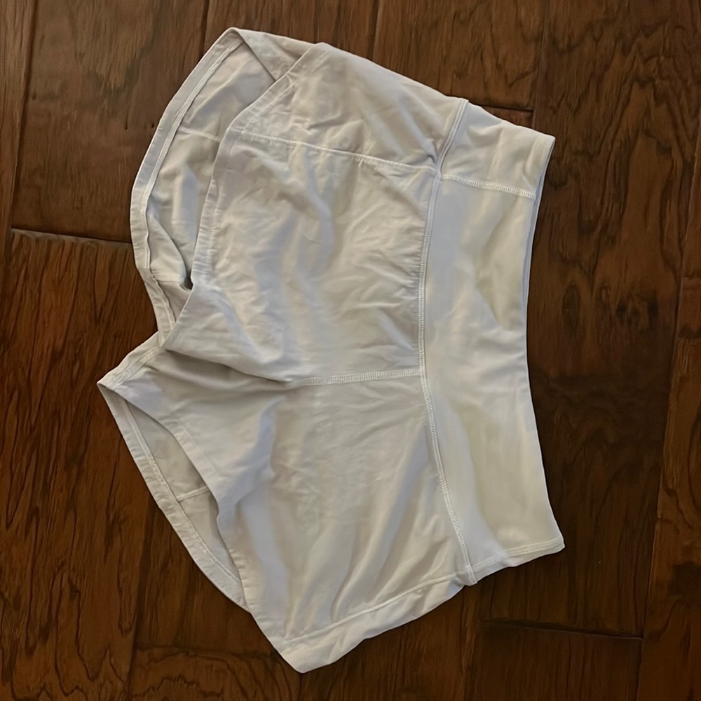 Lululemon speed ups size 4